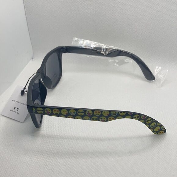 Retro Emoji Kids Sunglasses  - Picture 3 of 4
